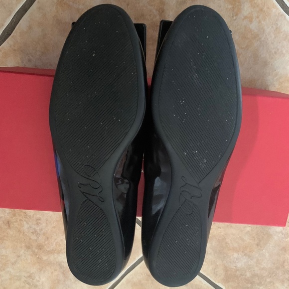 Roger Vivier Gommette Patent Leather Flats - Picture 10 of 13